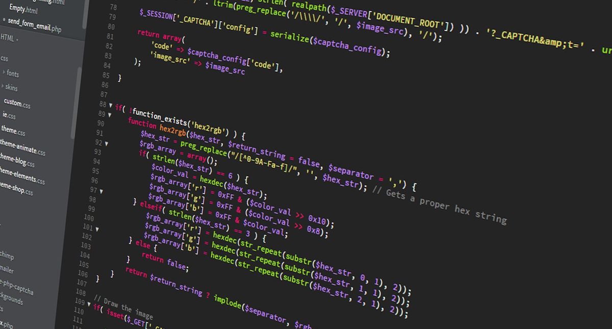 屏幕上的分布式数据库源码与 SQL 解析代码